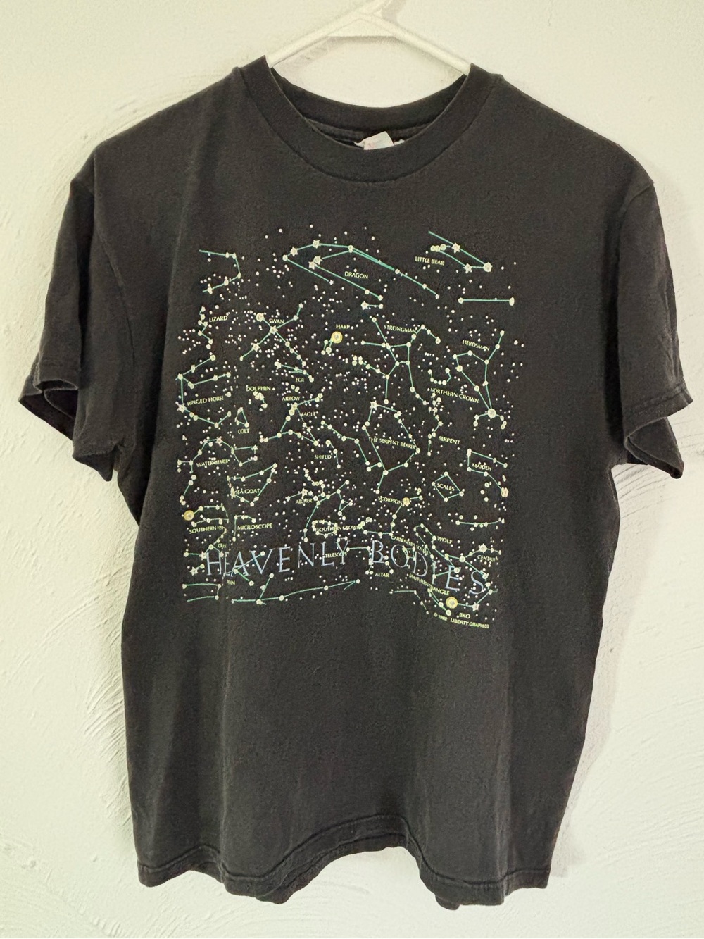 Vintage ‘Heavenly Bodies' Constellation Graphic Tee Glow-in-the-dark Size XL